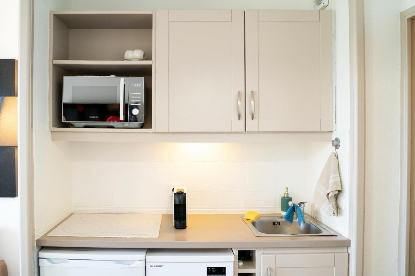 Appartement Bord De Mer Residence L'Ange Gardien ヴィルフランシュ・シュル・メール エクステリア 写真