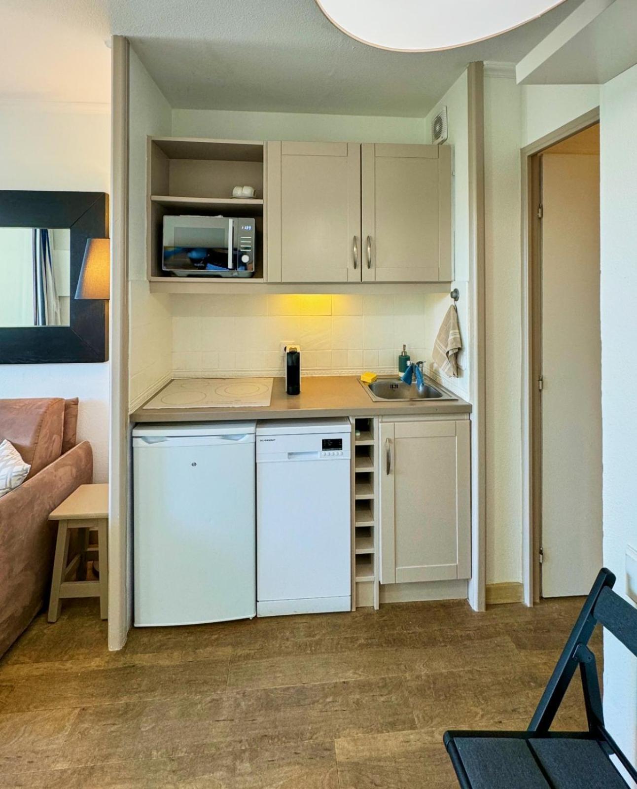 Appartement Bord De Mer Residence L'Ange Gardien ヴィルフランシュ・シュル・メール エクステリア 写真